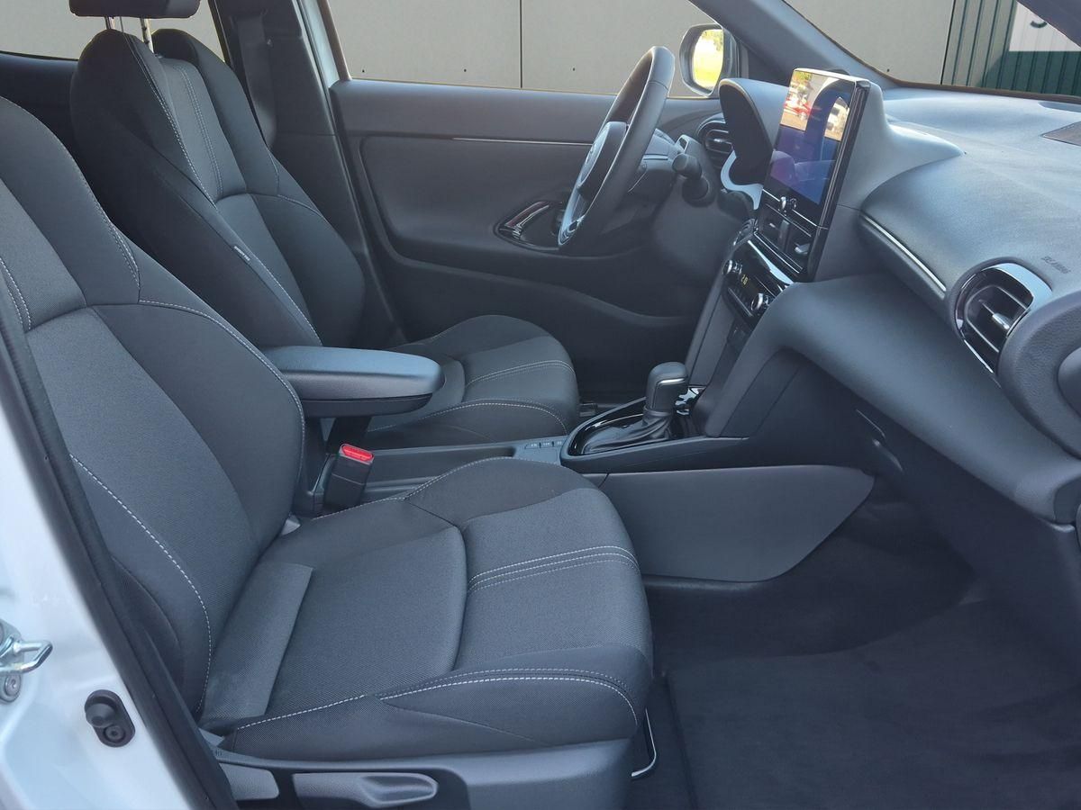 Toyota Yaris Cross Hybrid Teamplayer EPH+SHZ+DAB+TWW