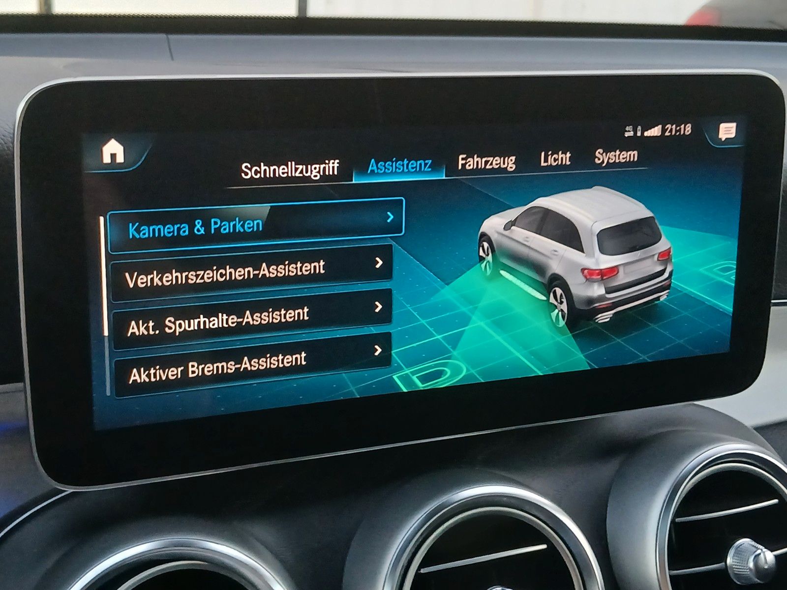 Mercedes-Benz GLC300de AMG 4M_360_Panorama_Leder_Sitzklima_LED