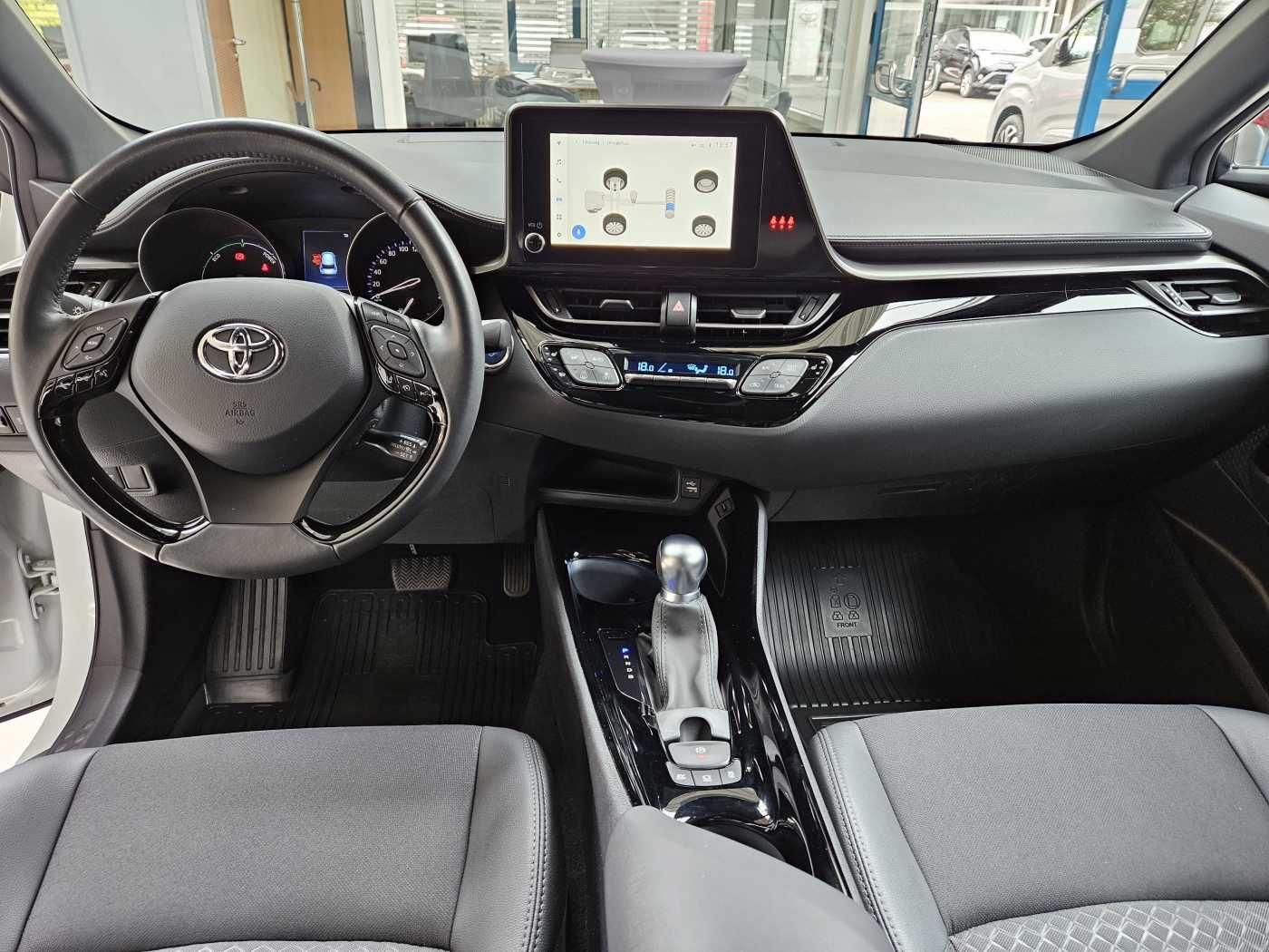 Toyota C-HR Hybrid Team DK - Samsaru's Car Outlet