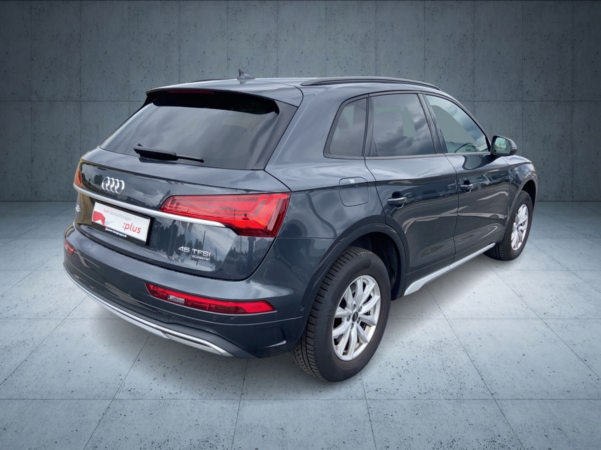 Audi Q5 SUV advanced 45 TFSI qu. S tr. - Samsaru's Car Outlet
