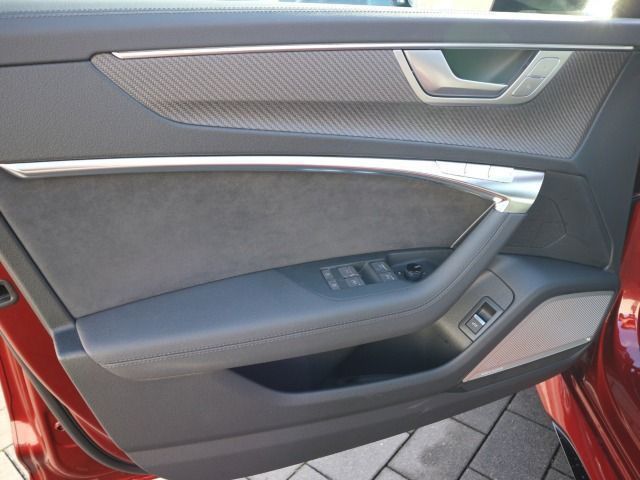 Audi RS 6 Avant performance RS-SPORTAGA*STHZ*360°*ACC
