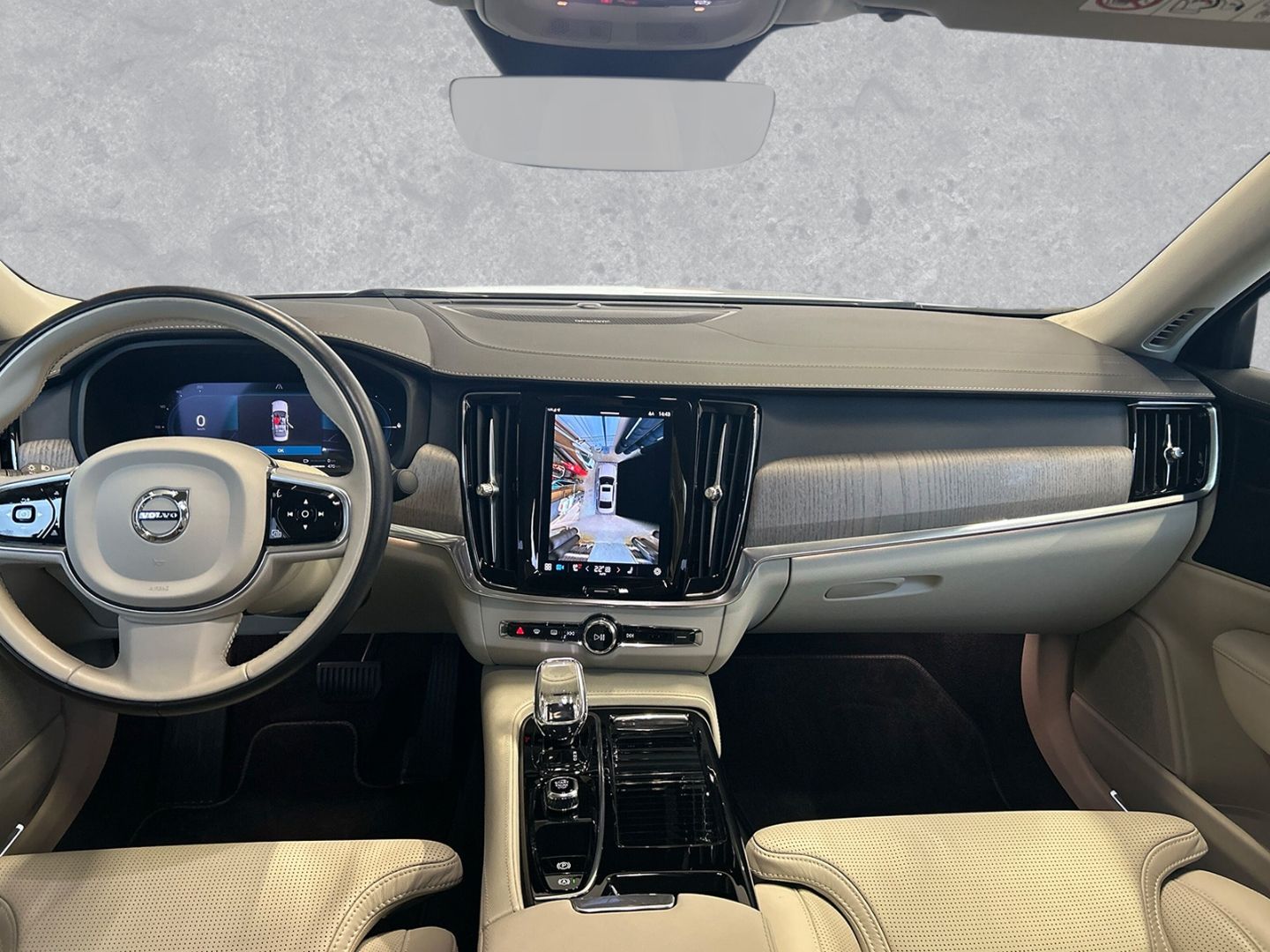 Volvo S90 Recharge T8 AWD Plus Dark 360°/AHK/Luftf./20