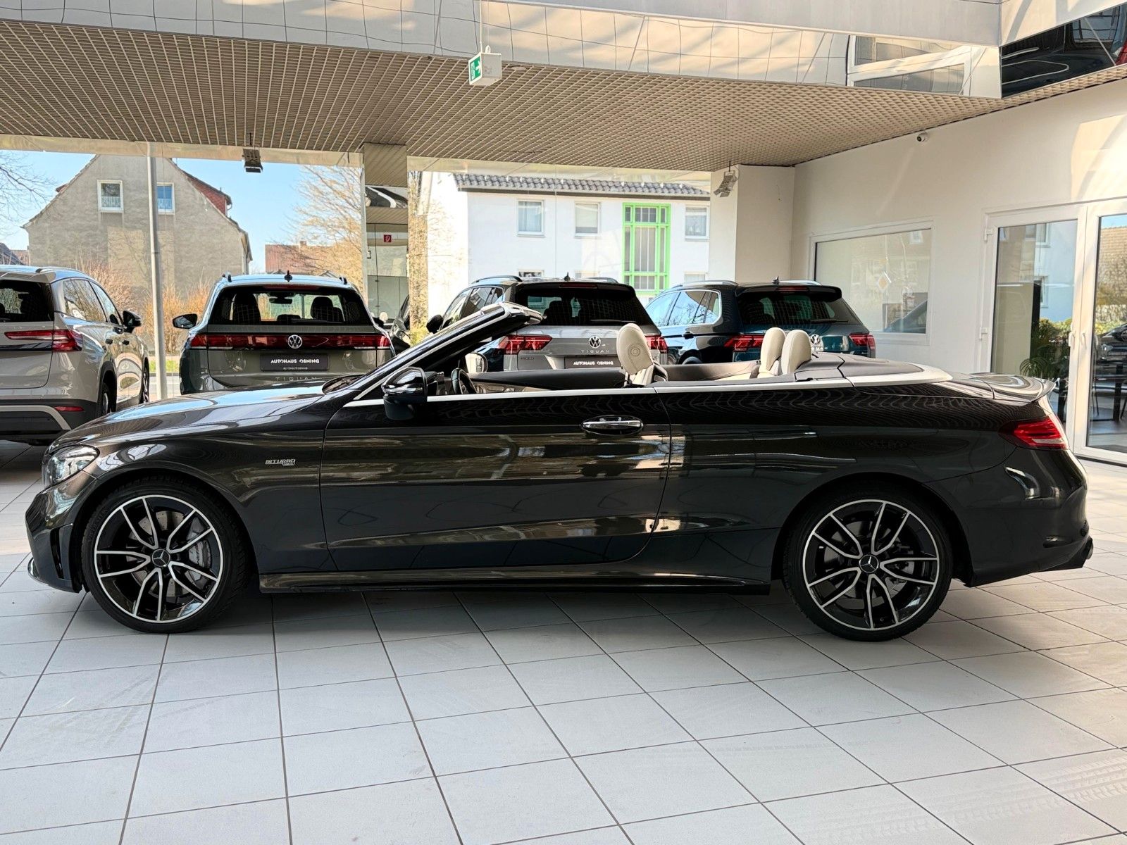Mercedes-Benz C43 AMG 4M Cabrio - Samsaru's Car Outlet