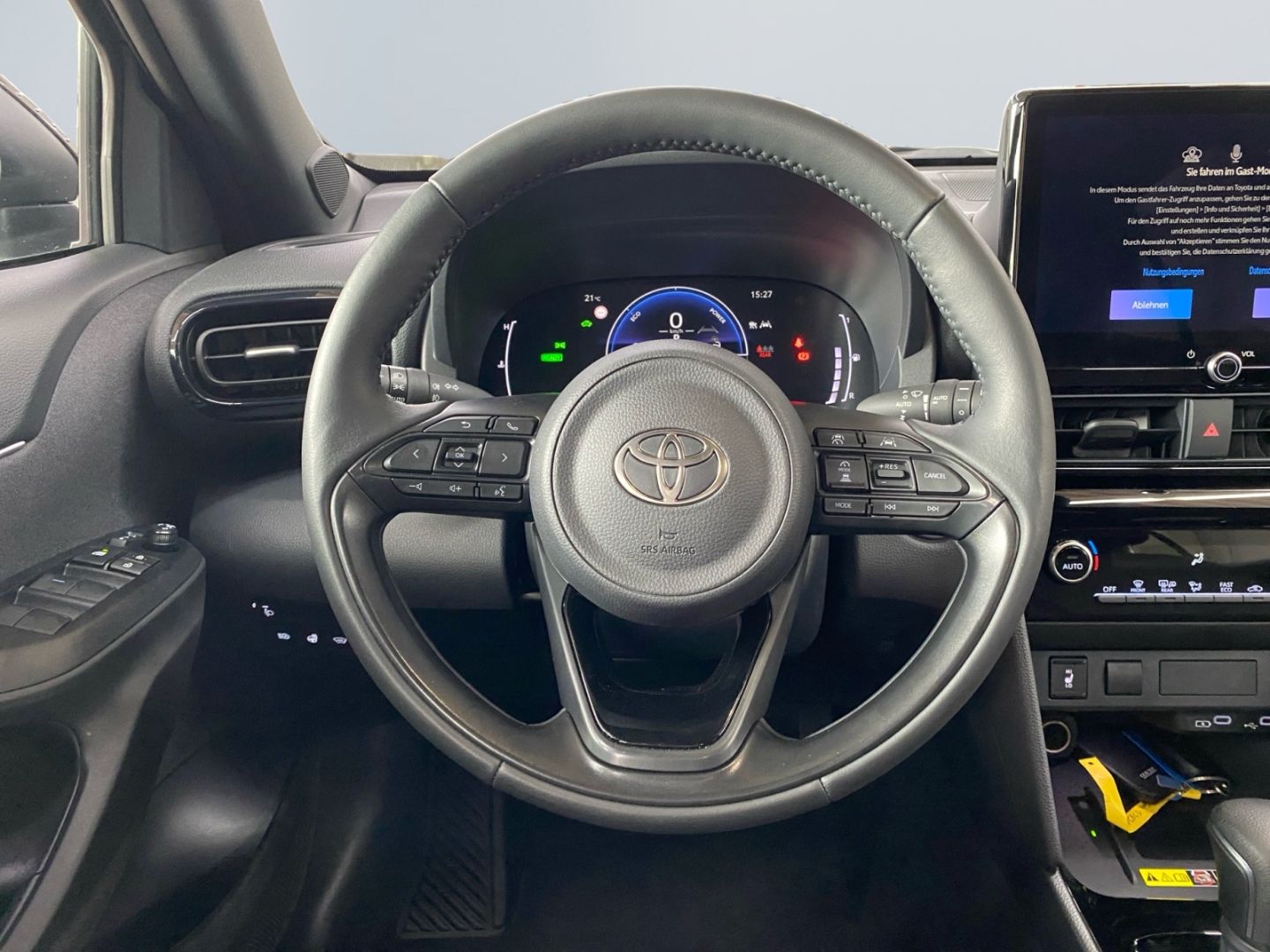 Toyota Yaris Cross Hybrid 1.5 Teamplayer *Winter Paket*