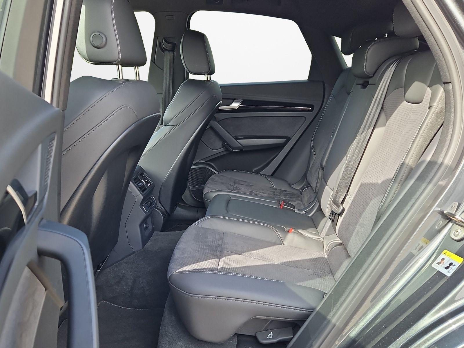 Audi Q5 Sportback  40 TDI quattro S line NaviPlus Mat