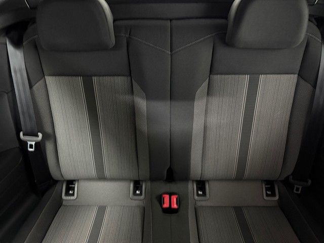 Volkswagen T-Roc 1.5TSI Style - Samsaru's Car Outlet