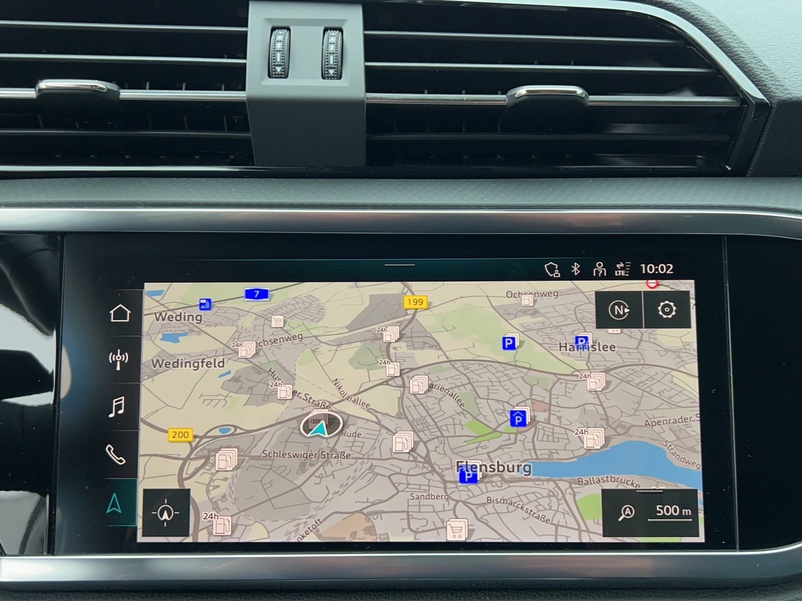 Audi Q3 40 TFSI qu S-tronic - Samsaru's Car Outlet