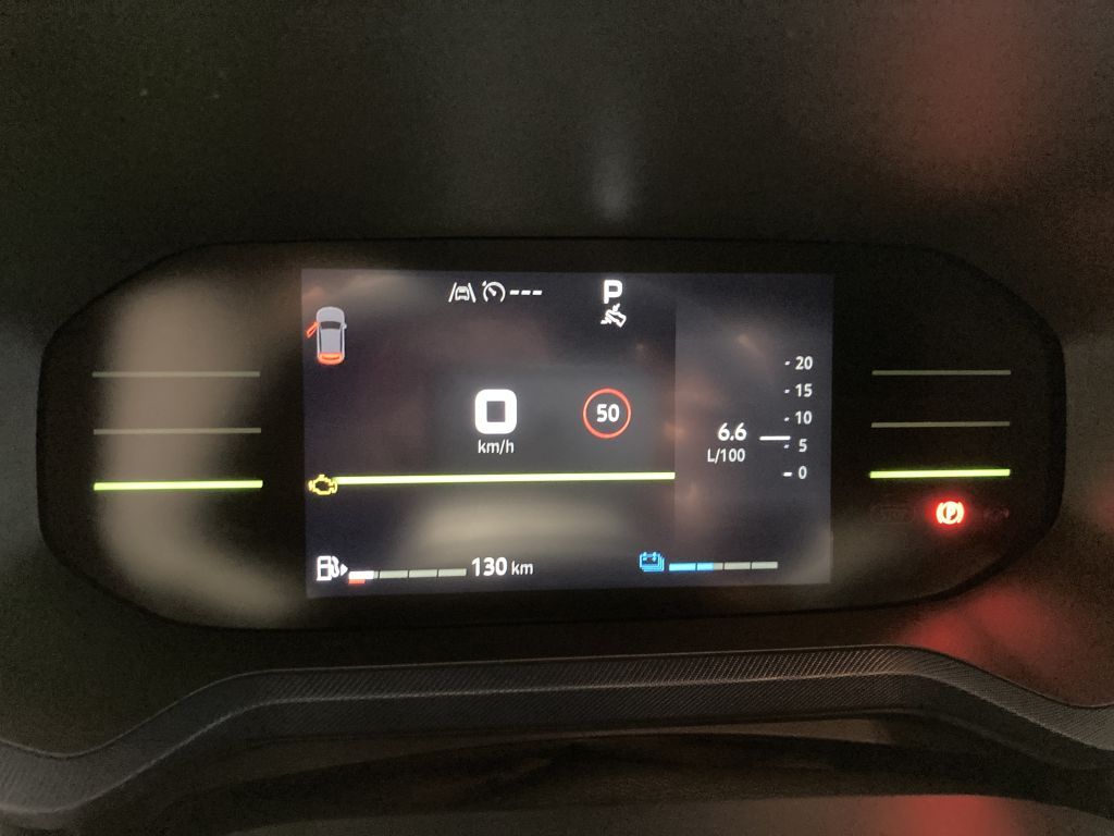 Dacia Duster Hybrid 140 Journey - Samsaru's Car Outlet