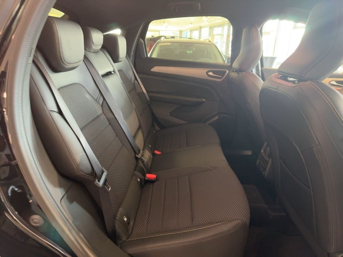 Renault Arkana TECHNO Mild Hybrid - Samsaru's Car Outlet