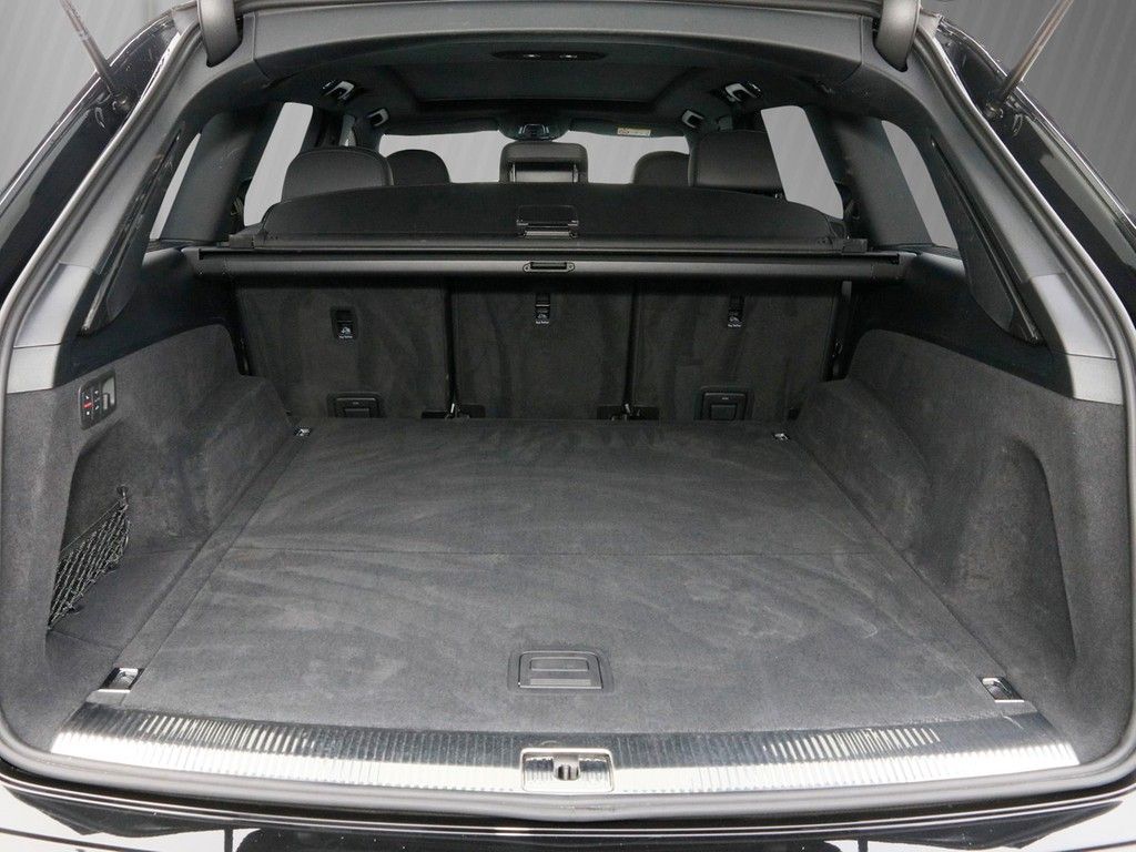 Audi Q7 50 TDI quattro Leder S lineAHK UPE 104 T