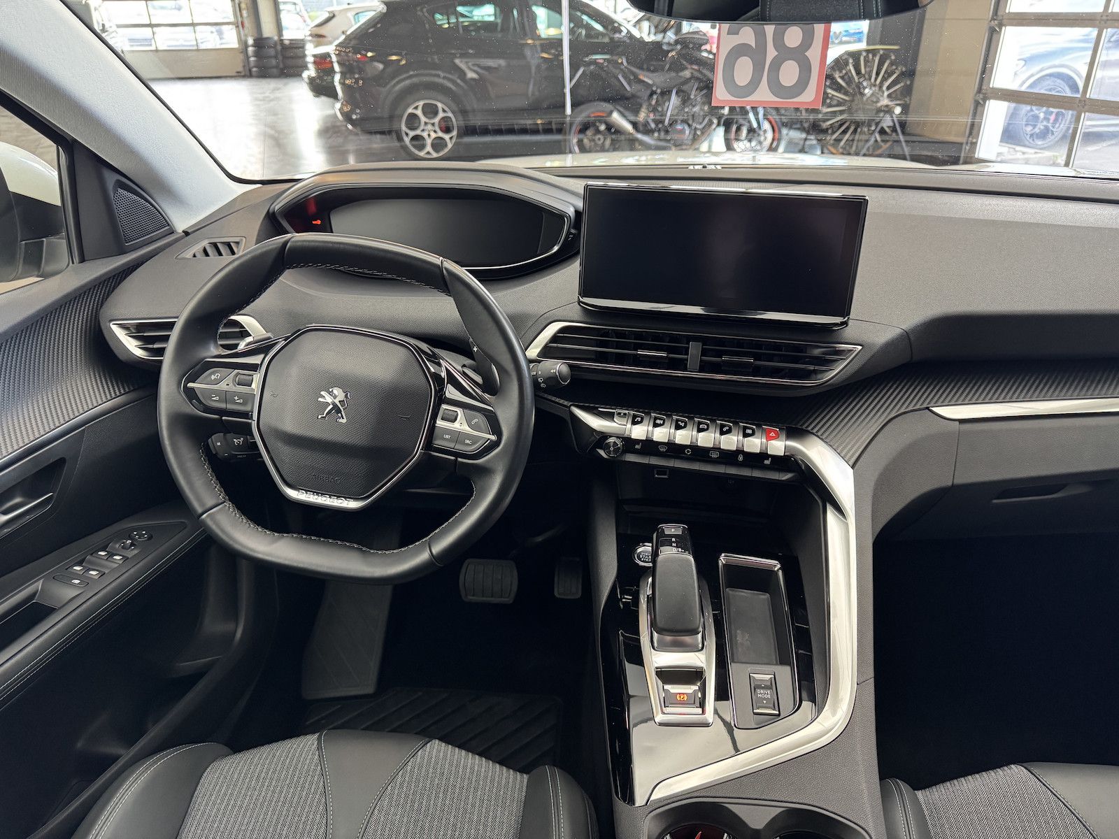 Peugeot 3008 1.6 225 Allure 1.Hand Plug-In Hybrid AHK