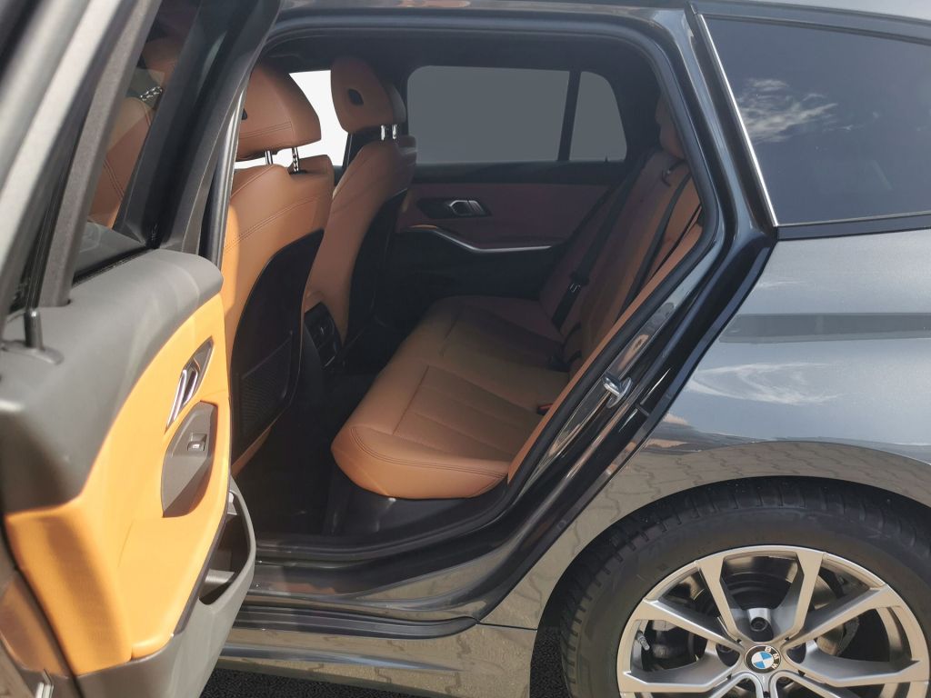BMW 320d Touring M Sport - Samsaru's Car Outlet
