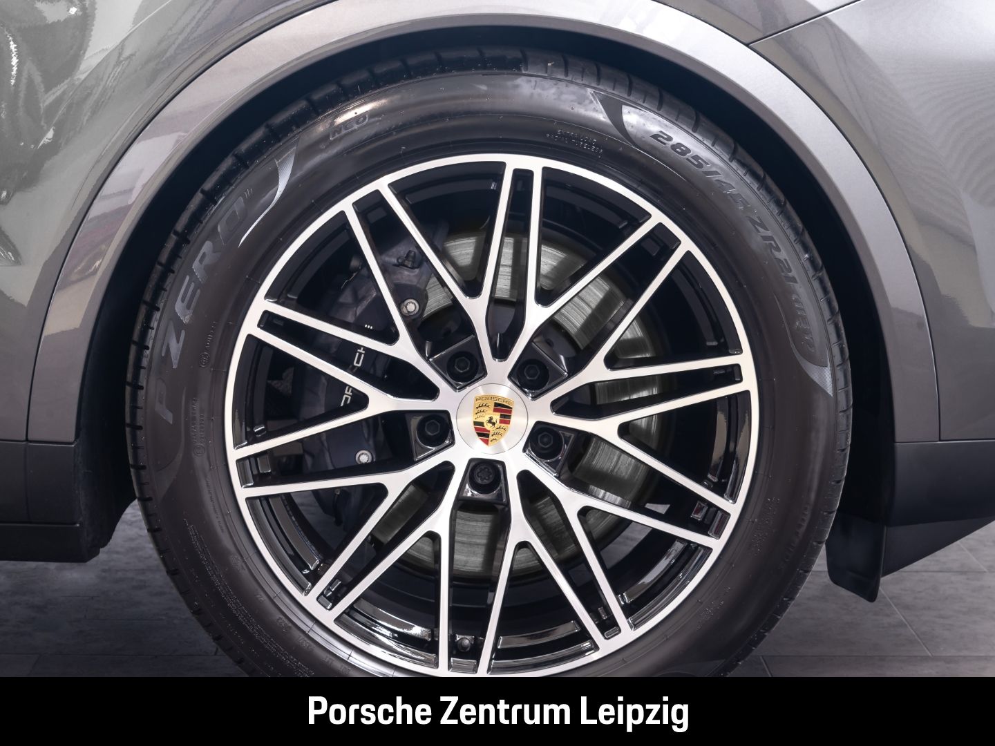 Porsche Cayenne E-Hybrid Sportabgas HeadUp Massage ACC