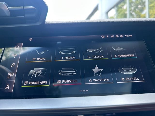 Audi A3 Sportback S-LINE 35 TFSI MATRIX PANO B&O RFK