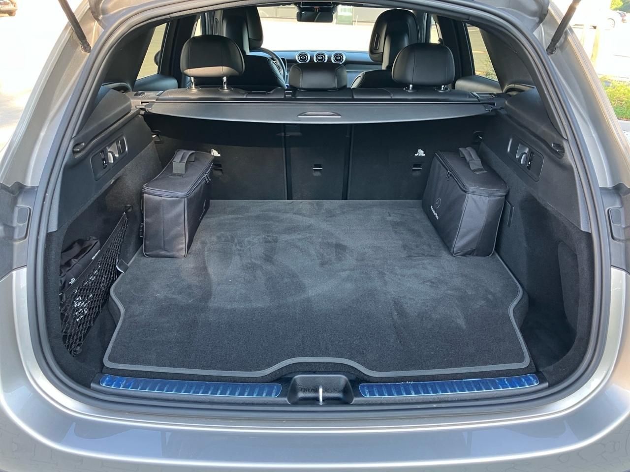 Mercedes-Benz GLC 300 e 4M - Samsaru's Car Outlet