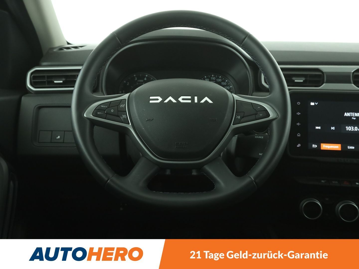 Dacia Duster 1.3 TCe Journey - Samsaru's Car Outlet
