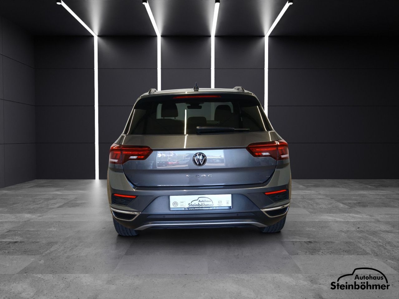 Volkswagen T-ROC Sport 1.5TSI DSG - Samsaru's Car Outlet