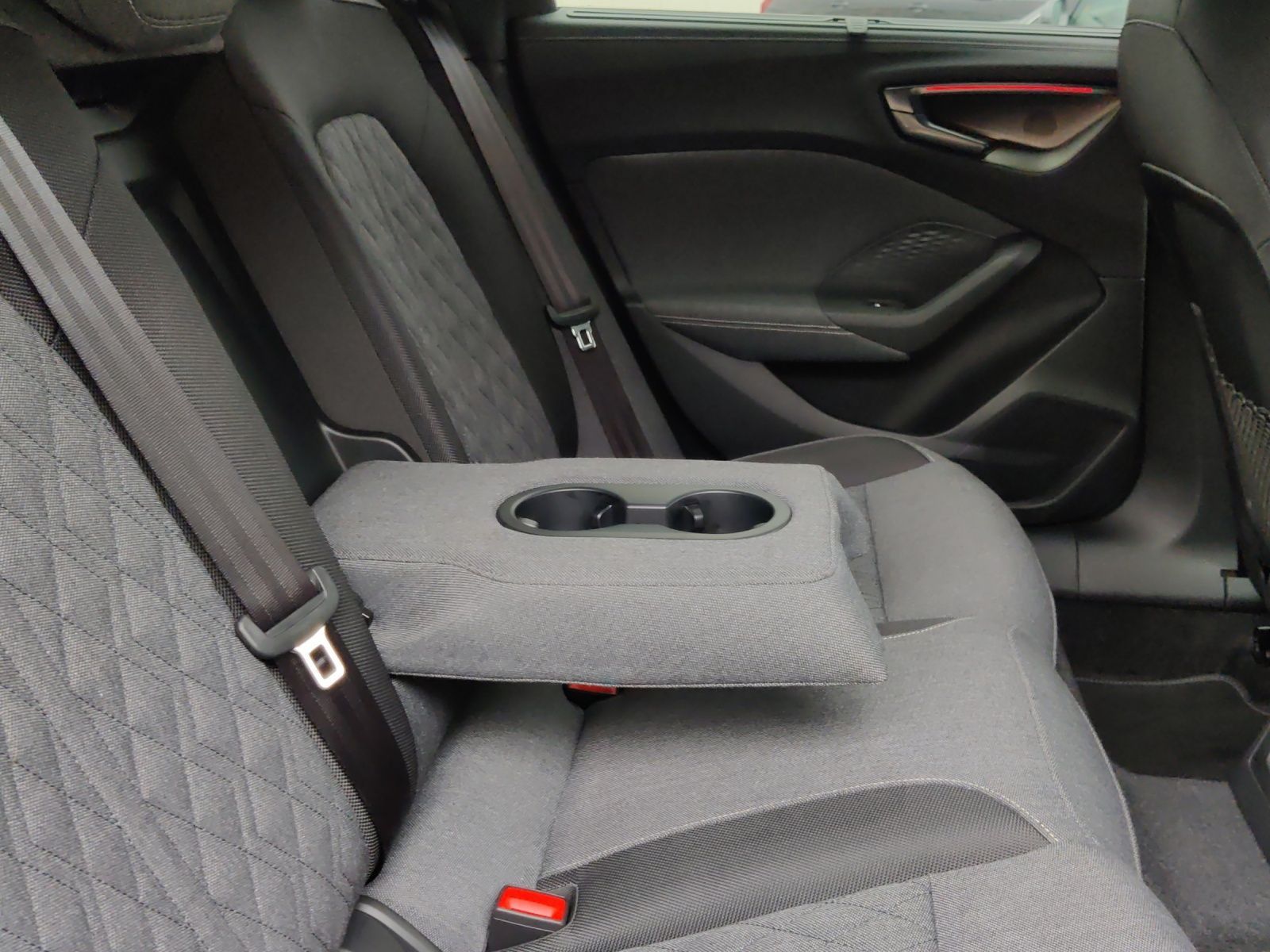 Audi A5 Limousine 40 TDI qu S line edition one S tro*