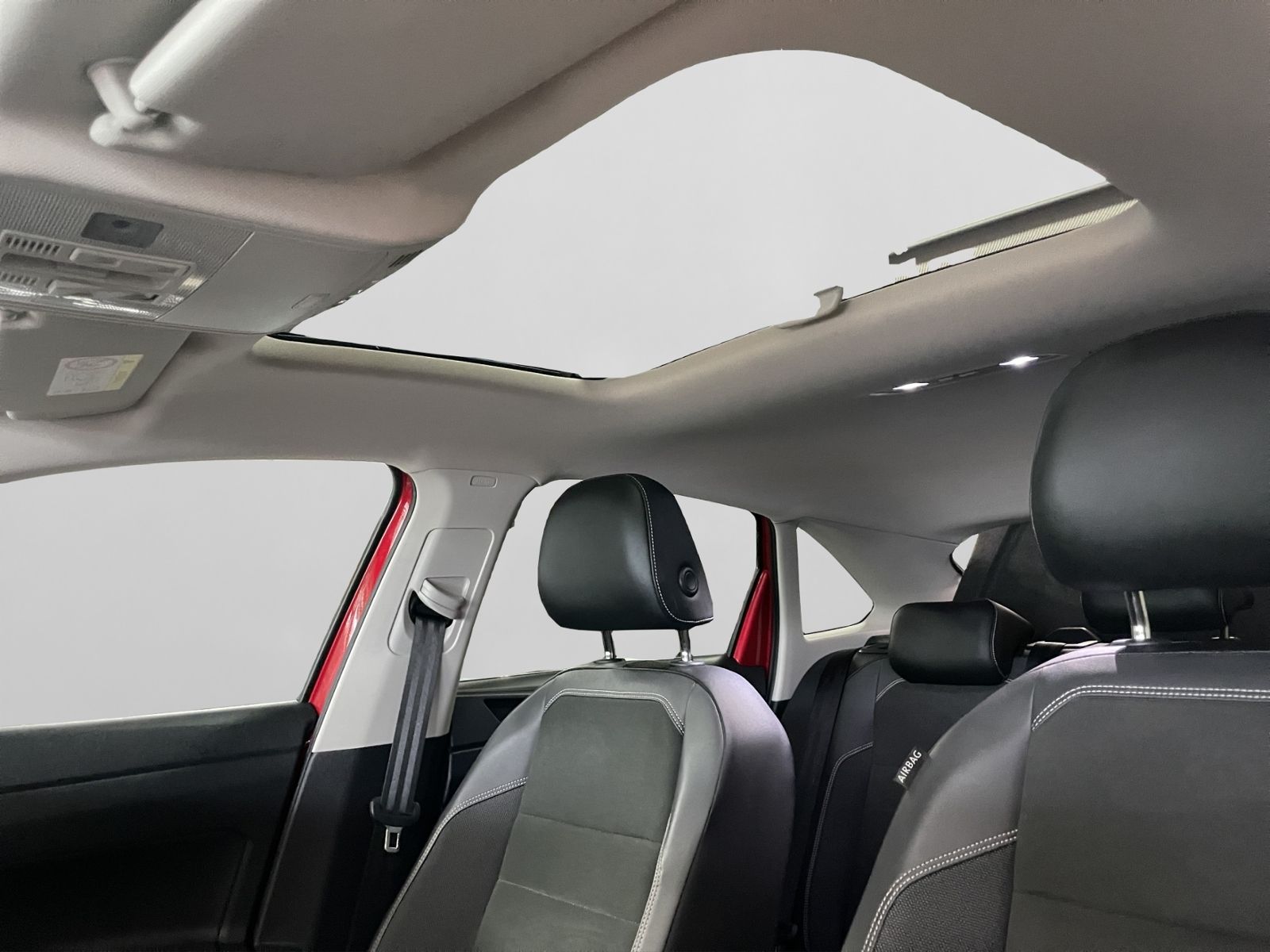 Volkswagen Taigo 1.5 TSI OPF Style - Samsaru's Car Outlet