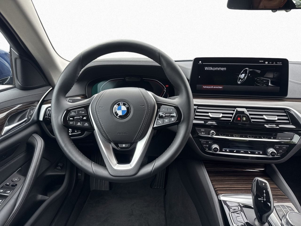 BMW 530dLuxury,LivePro,HUD,HiFi,Laser,DAPRO,Integral
