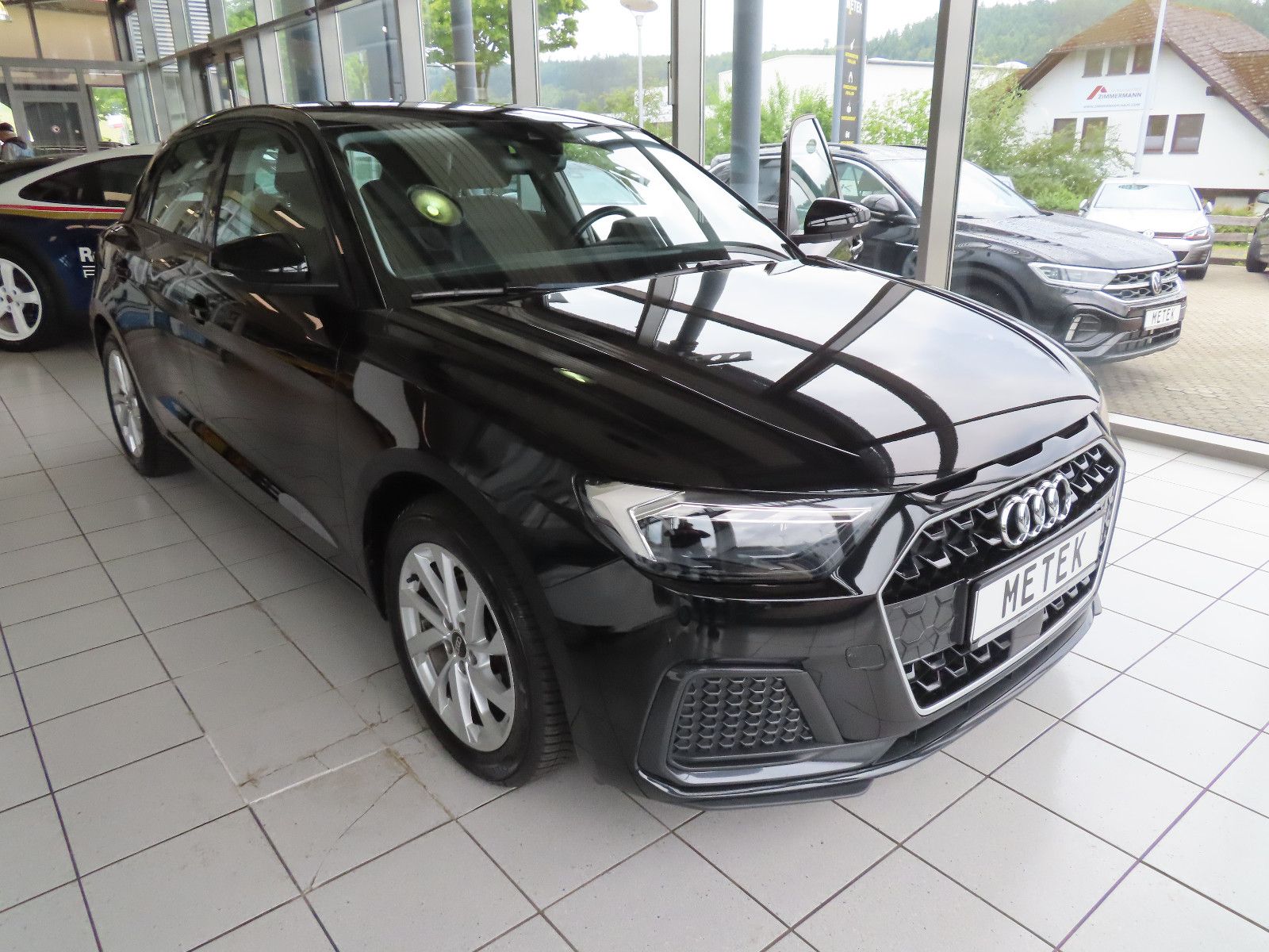 Audi A1 Sportback 30 TFSI advanced - Samsaru's Car Outlet