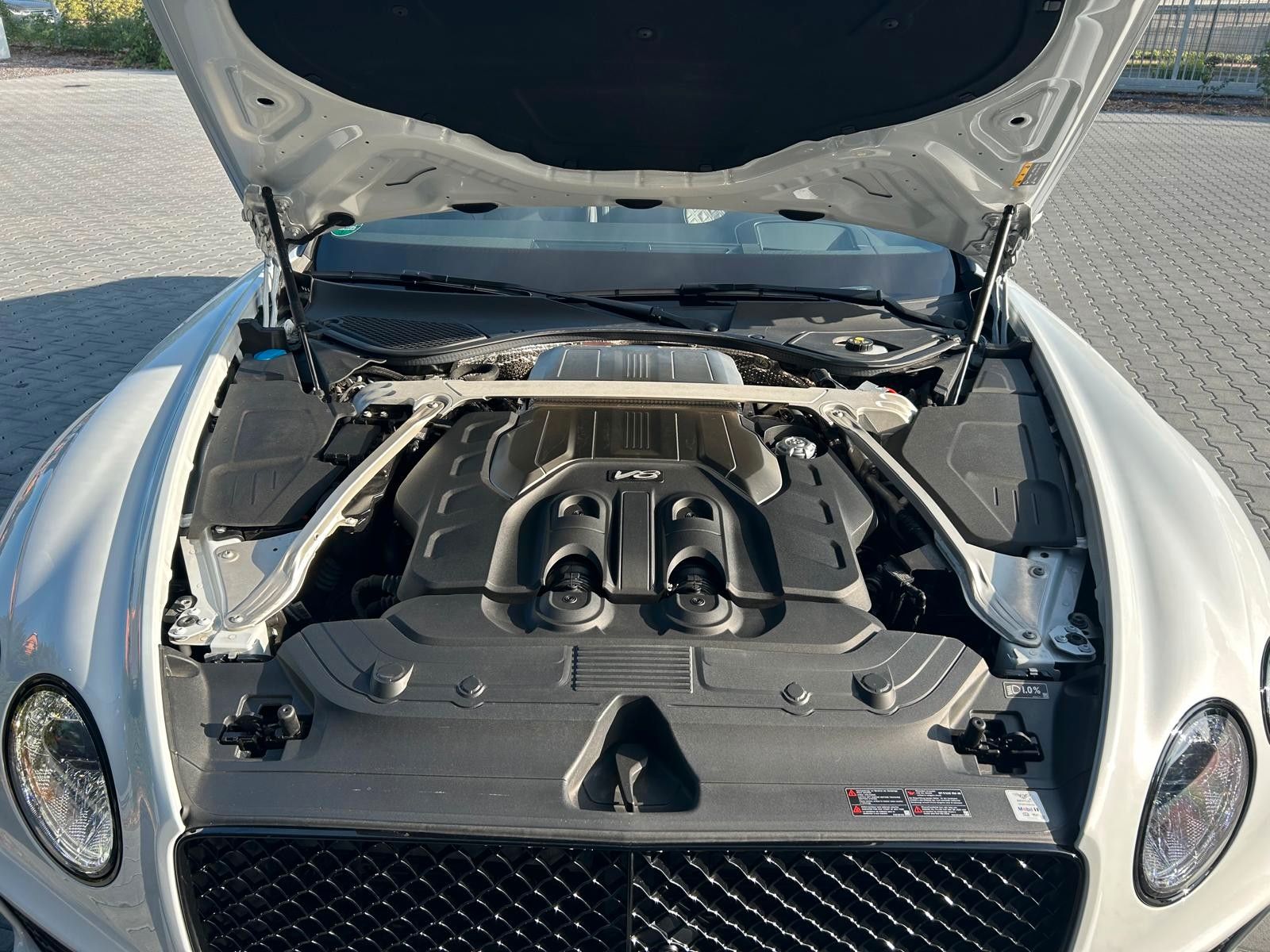 Bentley Continental GT V8 Mulliner - NAIM / PANO