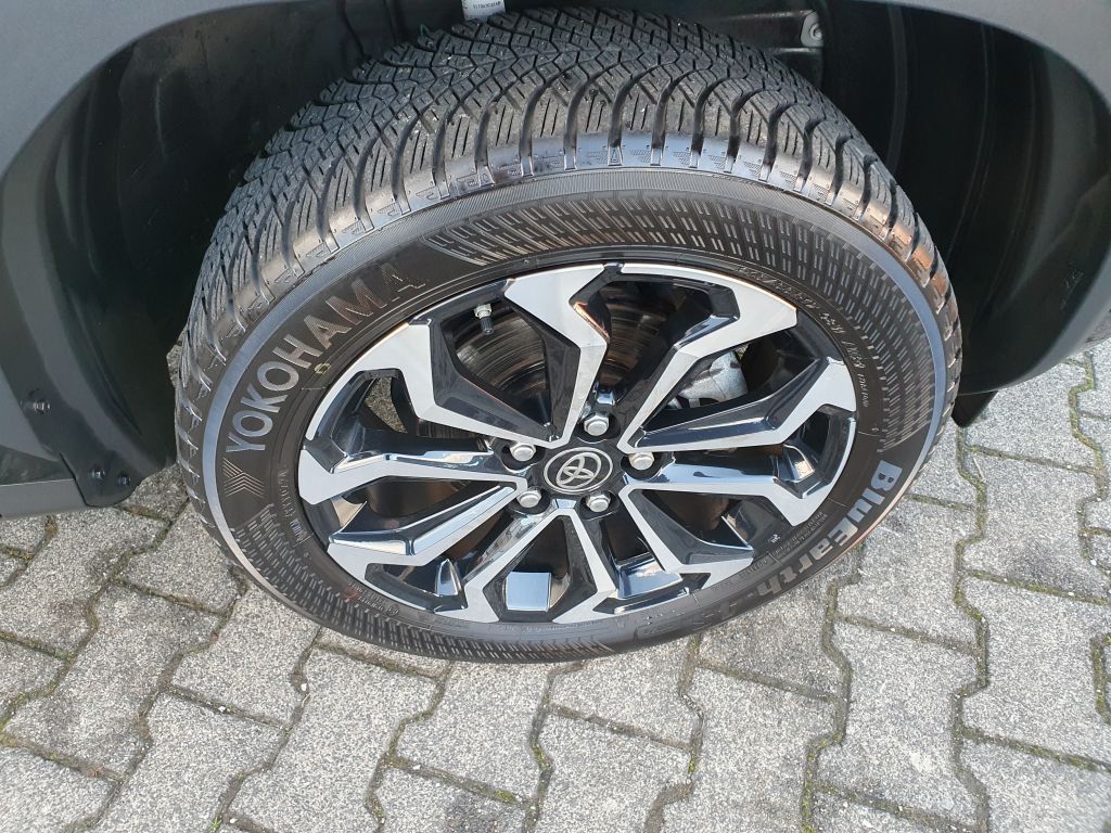 Toyota Yaris Cross Hybrid 1.5 VVT-i Team Deutschland+Te