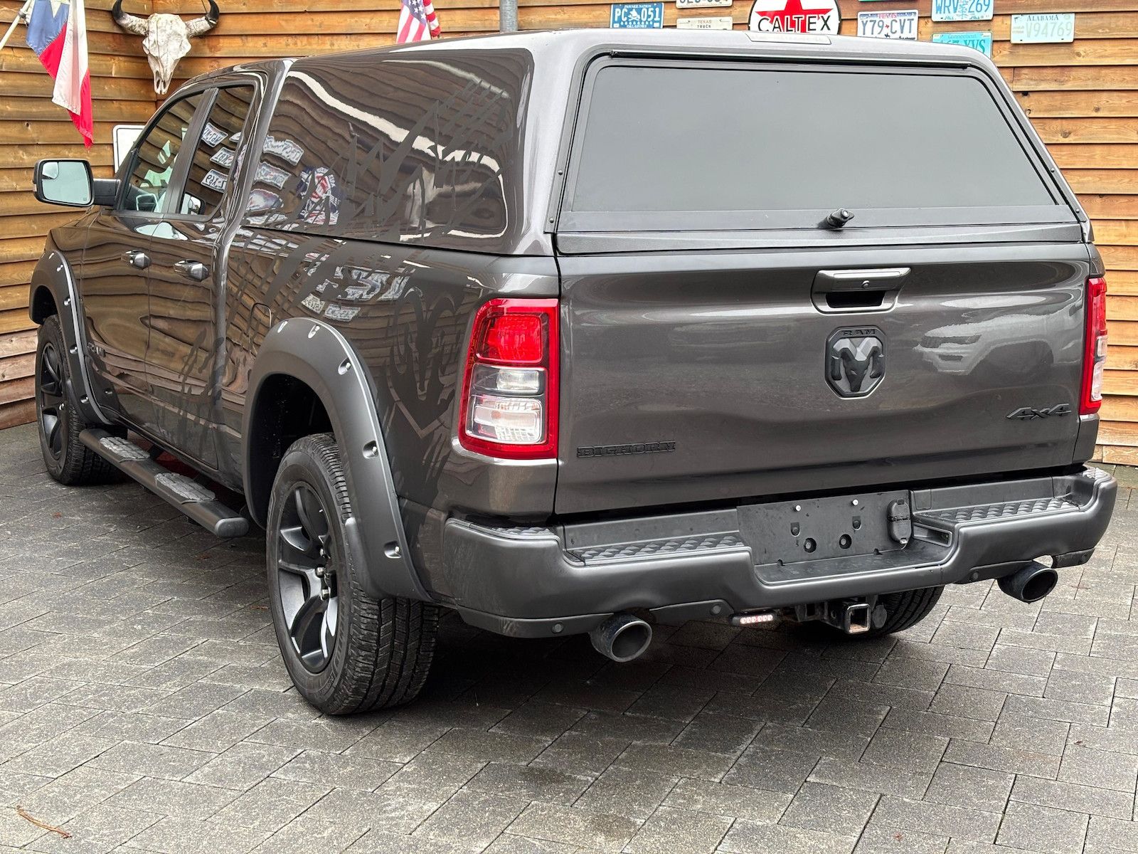 Dodge RAM 1500 5,7L Gen5 Hardtop QuadCab Leder