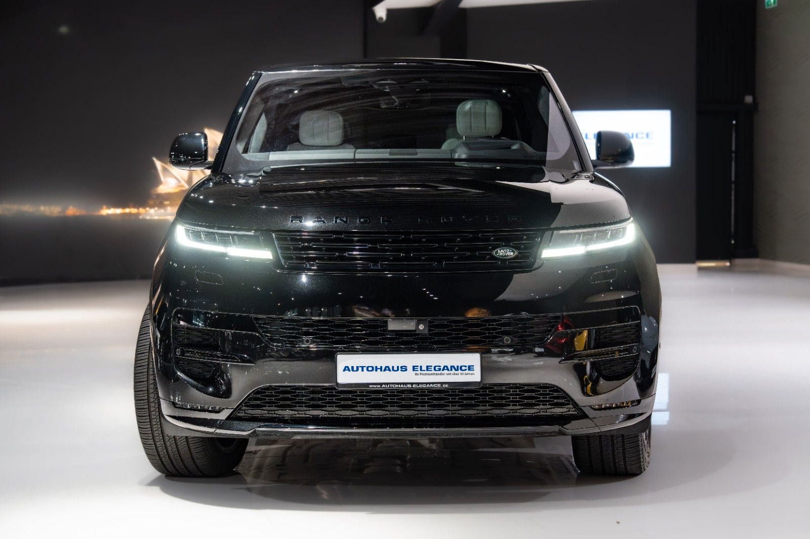 Range Rover Sport First Edition - Samsaru's Car Outlet