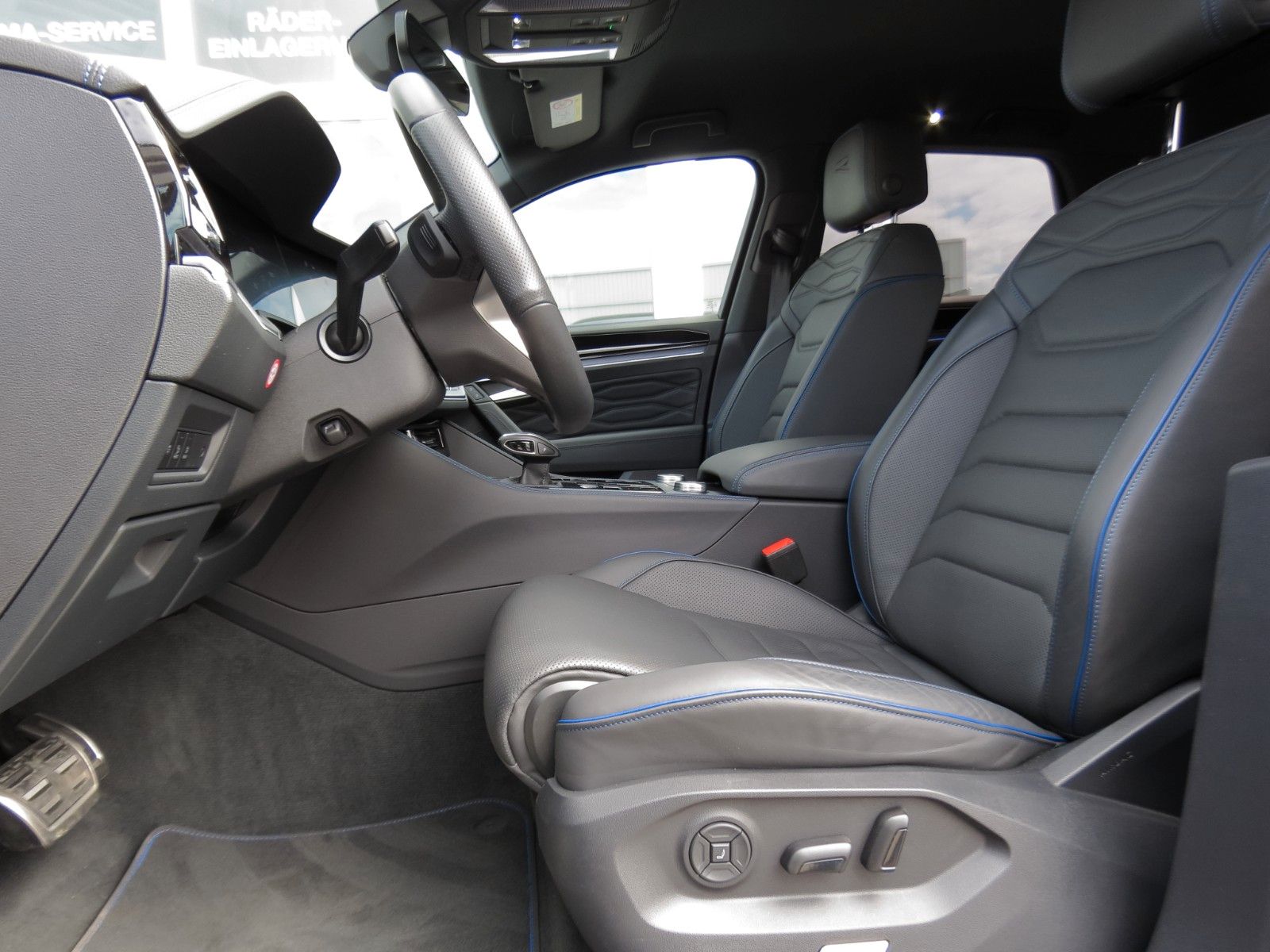 Volkswagen Touareg R 3.0 TSI eHybrid 340 kW 4M *AHK* u.v.m.