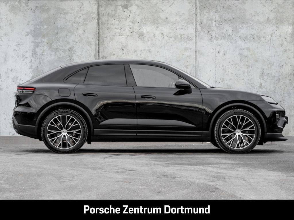 Porsche Macan - Samsaru's Car Outlet