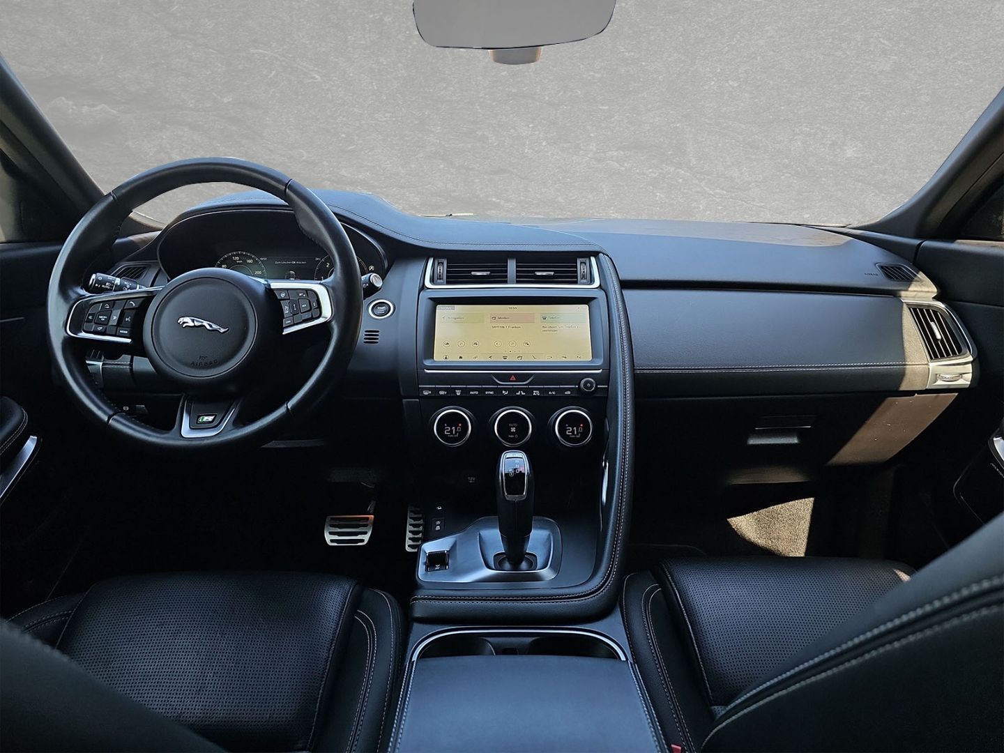 Jaguar E-Pace D180 R-Dynamic SE