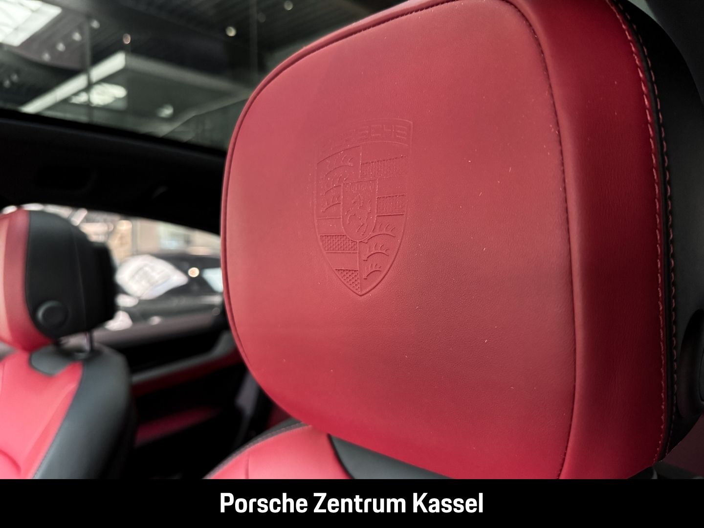 Porsche Cayenne EU6e E-Hybrid Coupe Park-Assistent