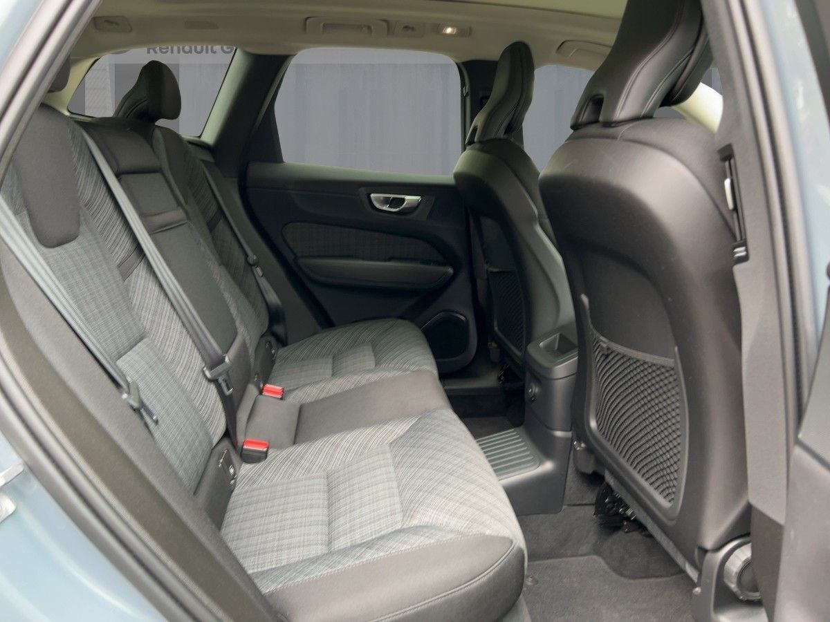 Volvo XC 60 T6 Plug-In Panorama Allrad Luftfahrwerk