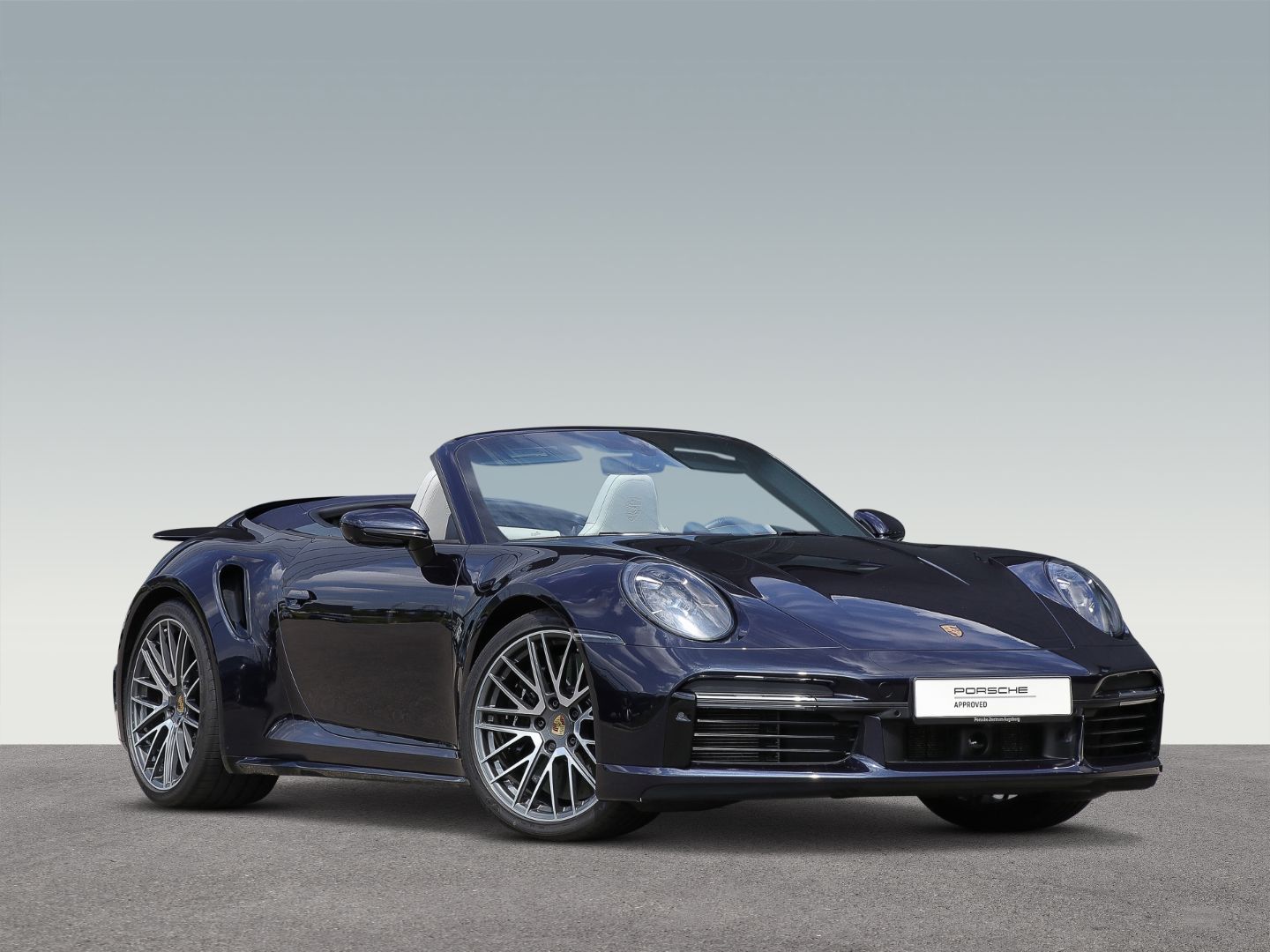 Porsche 992 911 Turbo S Cabrio Leder-crema Burmester
