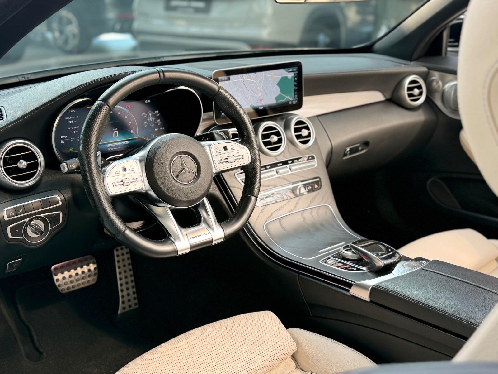 Mercedes-Benz C43 AMG 4M Cabrio - Samsaru's Car Outlet