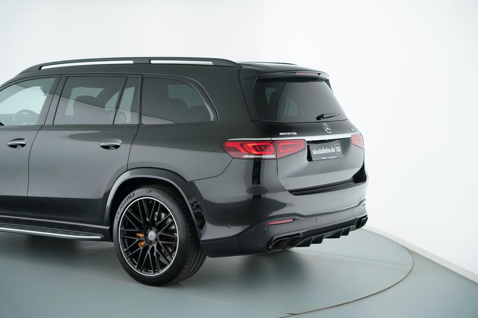 Mercedes-Benz GLS 63AMG 4MATIC+ - Samsaru's Car Outlet