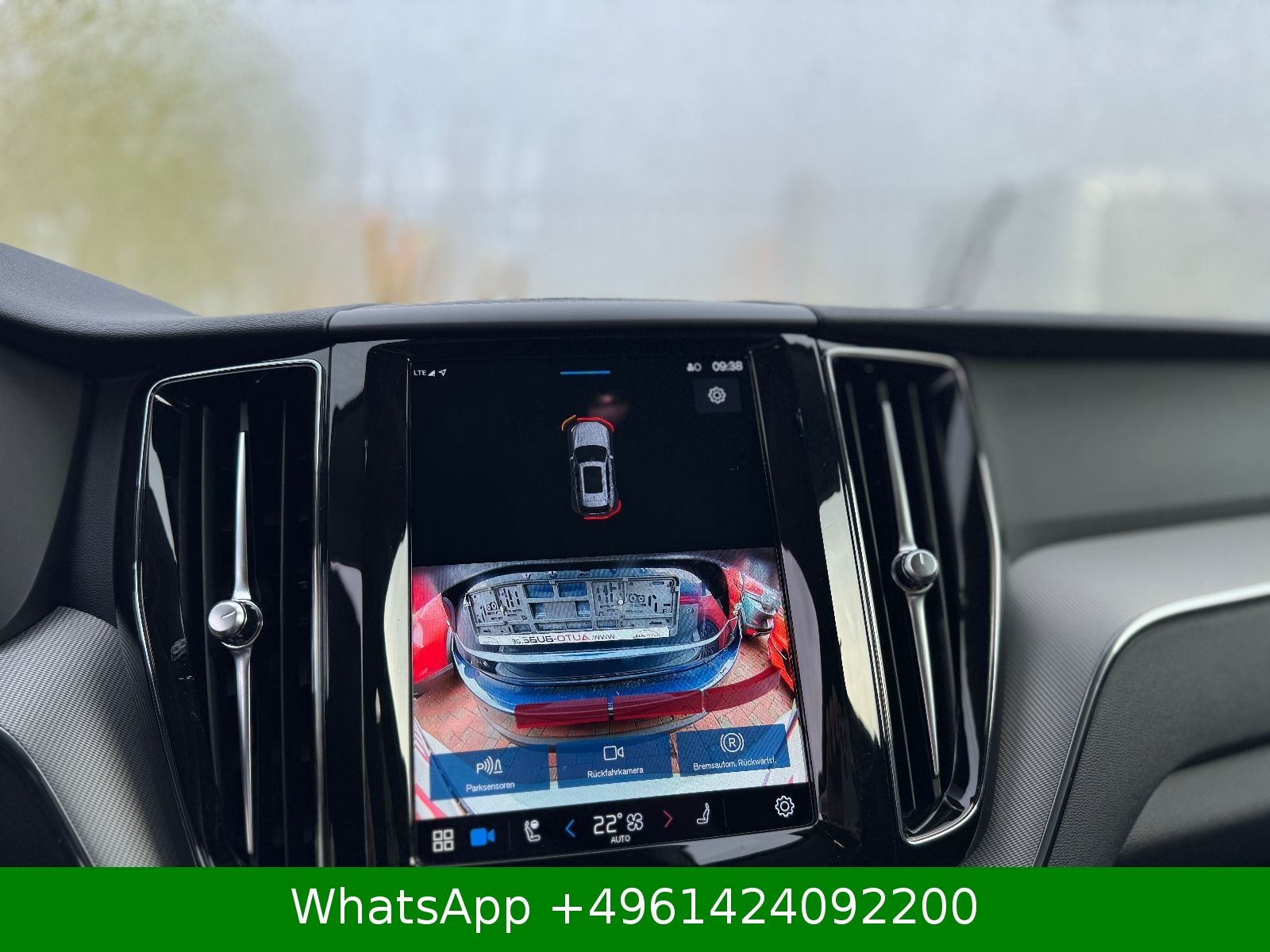 Volvo XC60 Plus Dark AWD AHK|KAMERA|H&K