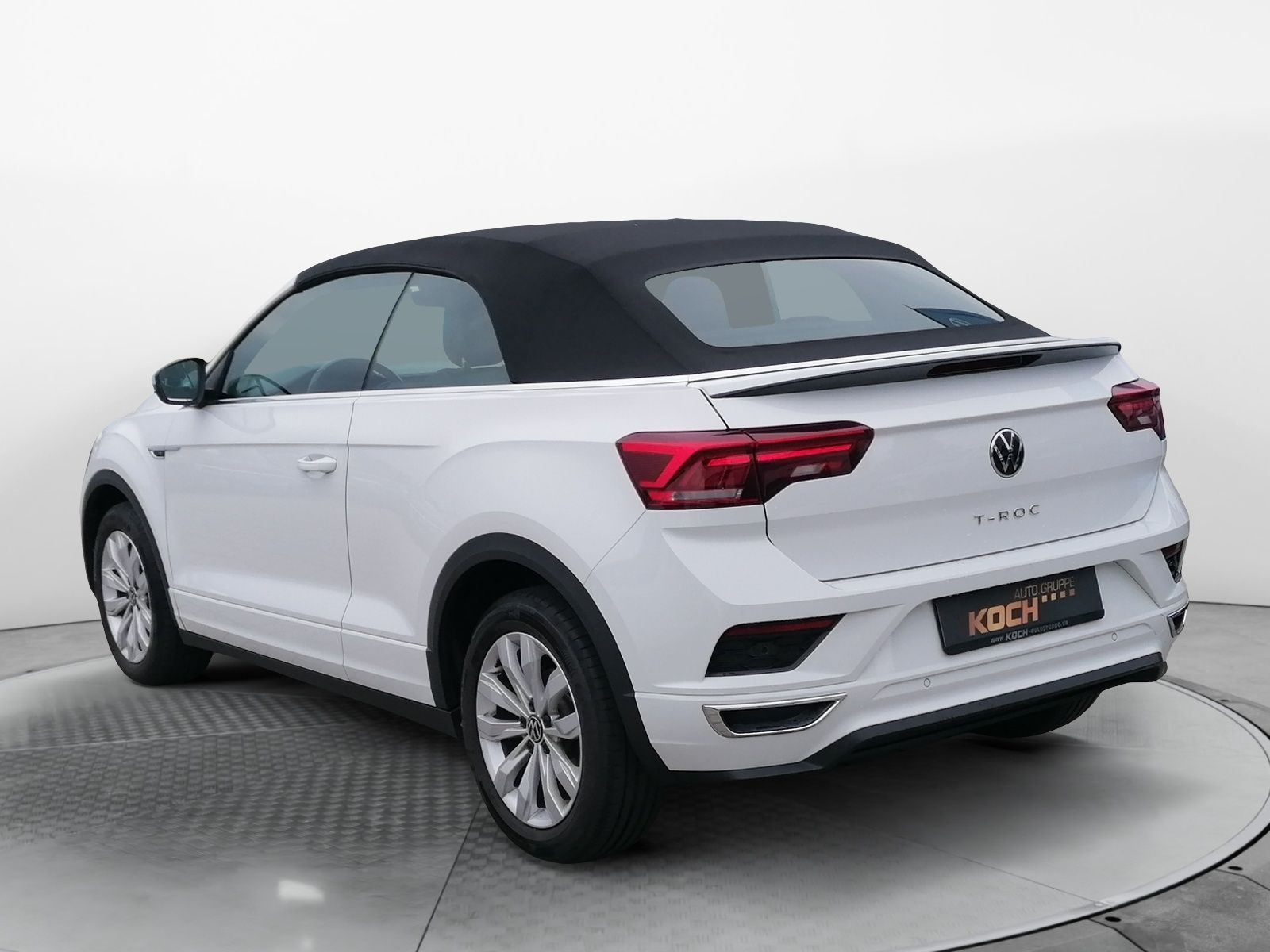 Volkswagen T-Roc 1.5TSI R-Line - Samsaru's Car Outlet