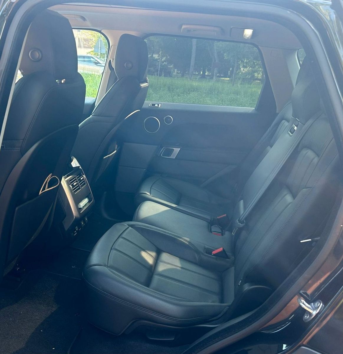 Range Rover Sport Range Rover Sport 3 - Samsaru's Car Outlet