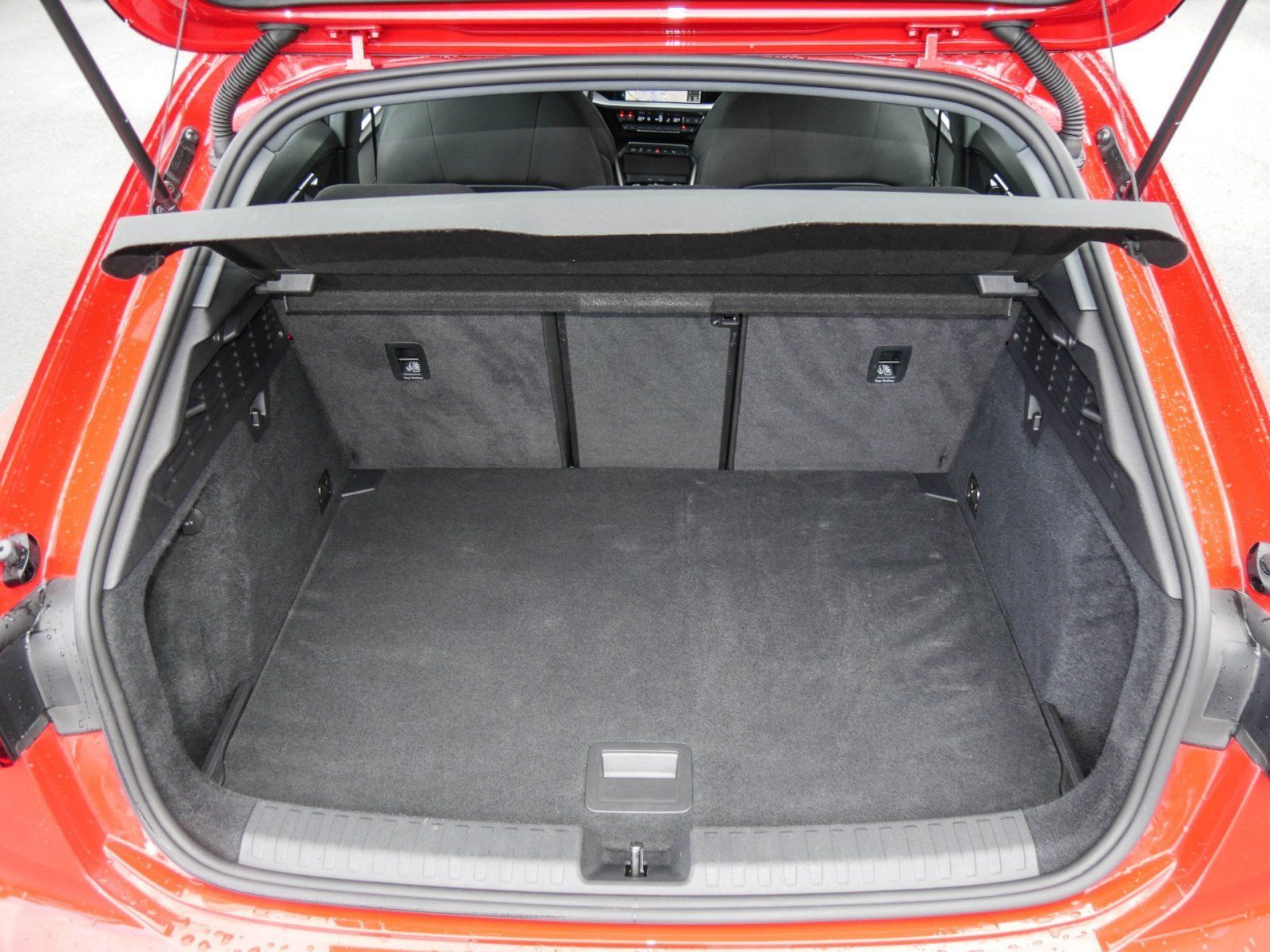 Audi A3 Sportback 40 TFSI e S line AHK Matrix-LED Kam