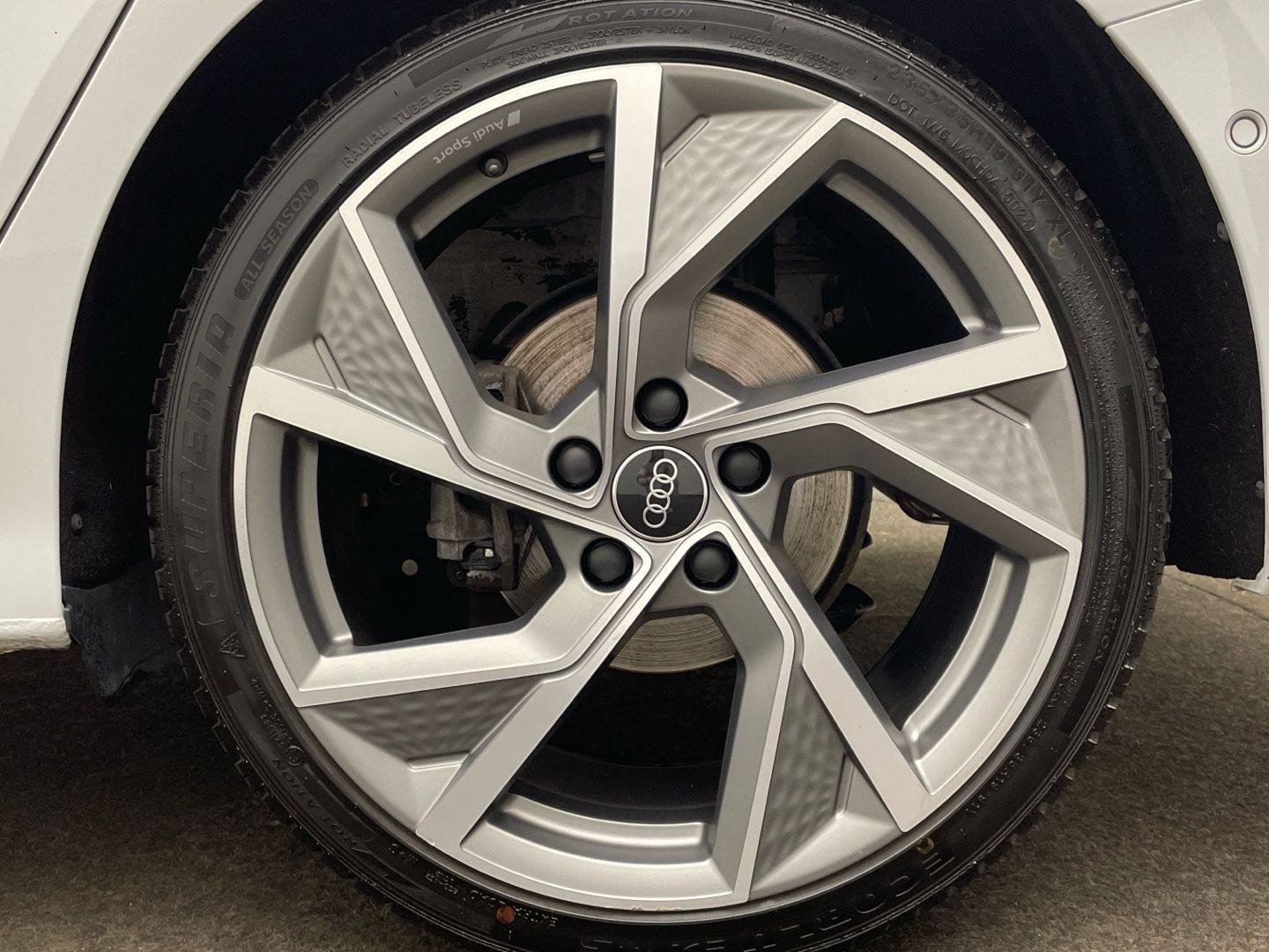 Audi A3 Limousine 35 TFSI S line MMI Navi LED