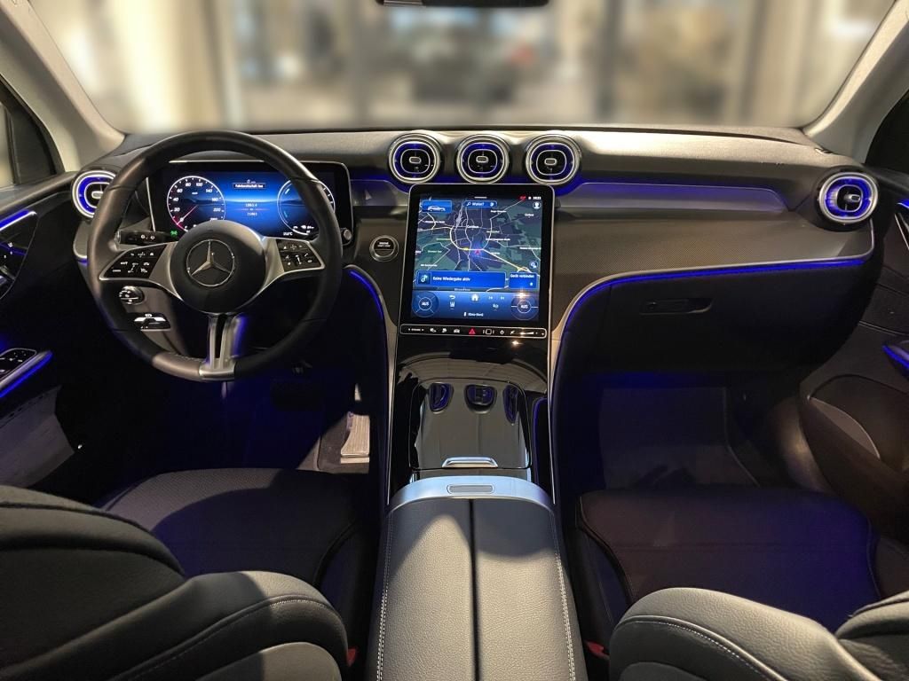 Mercedes-Benz GLC 300 e 4M AHK ACC Pano Sitzklima 360° Massage