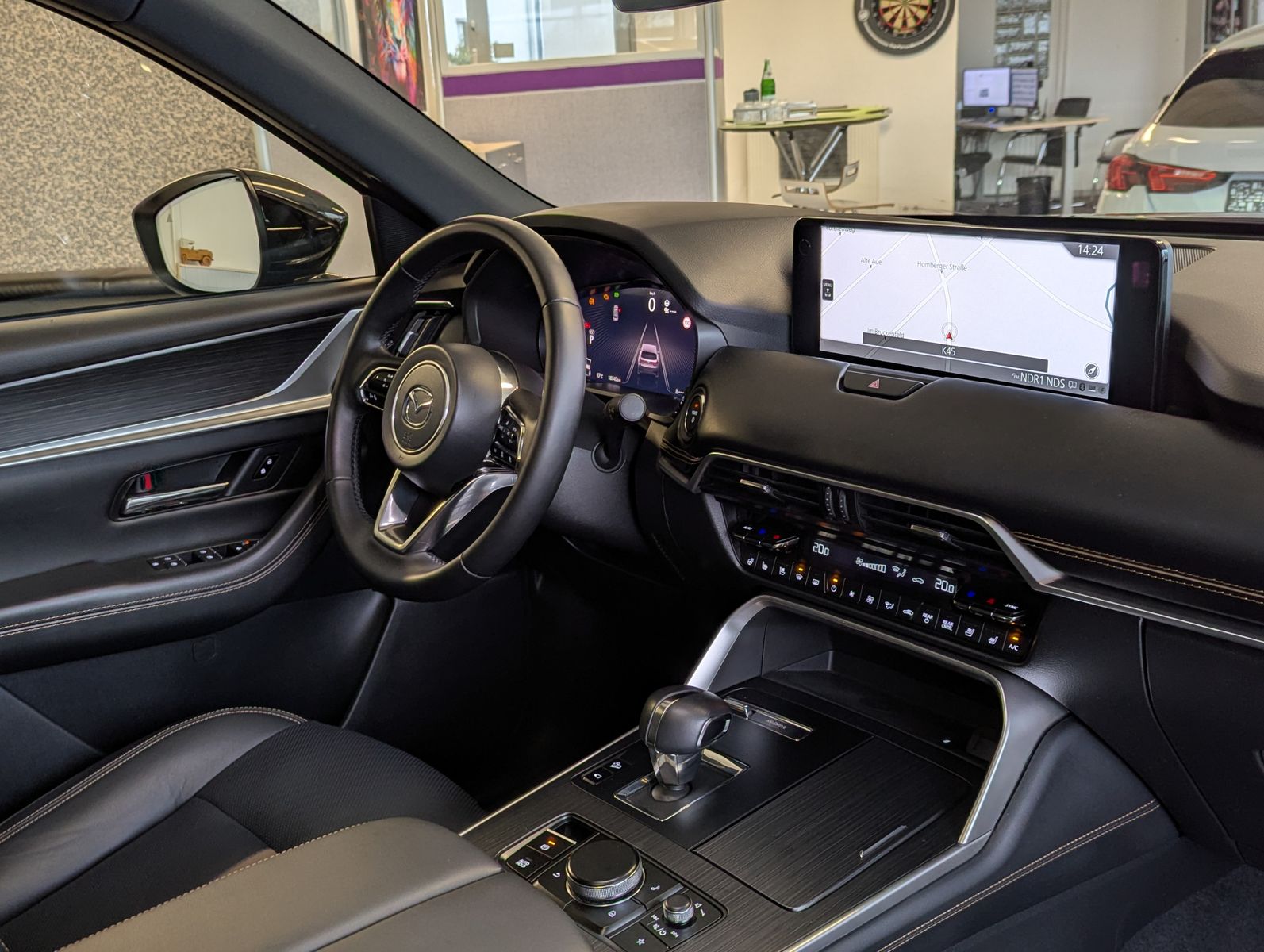 Mazda CX-80 2.5SKYACTIV PHEV 327 HOMURA+ 7-Sitze Pano