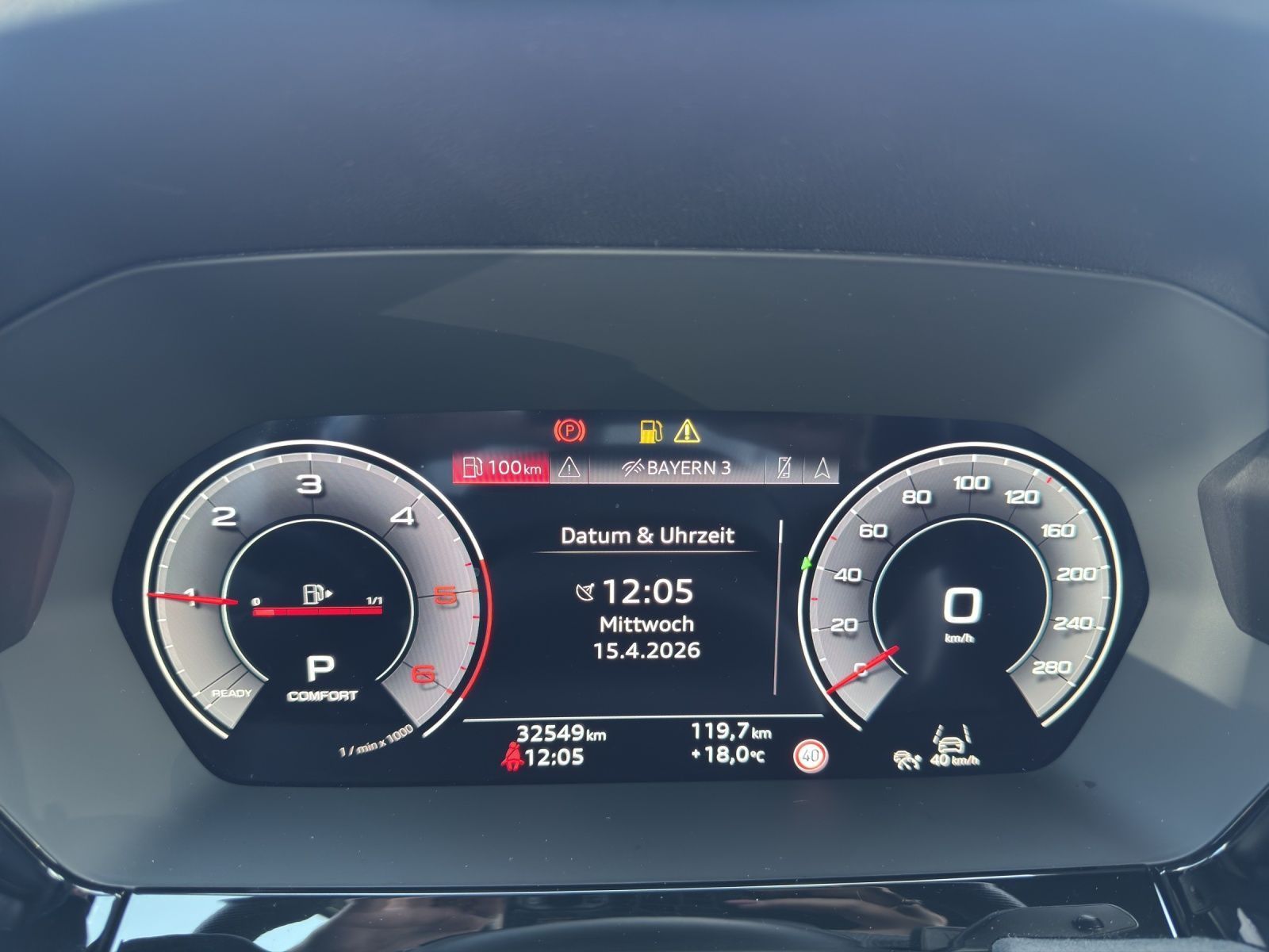 Audi A3 allstreet 35 TDI S LINE LEDER LM19 HuD SONOS