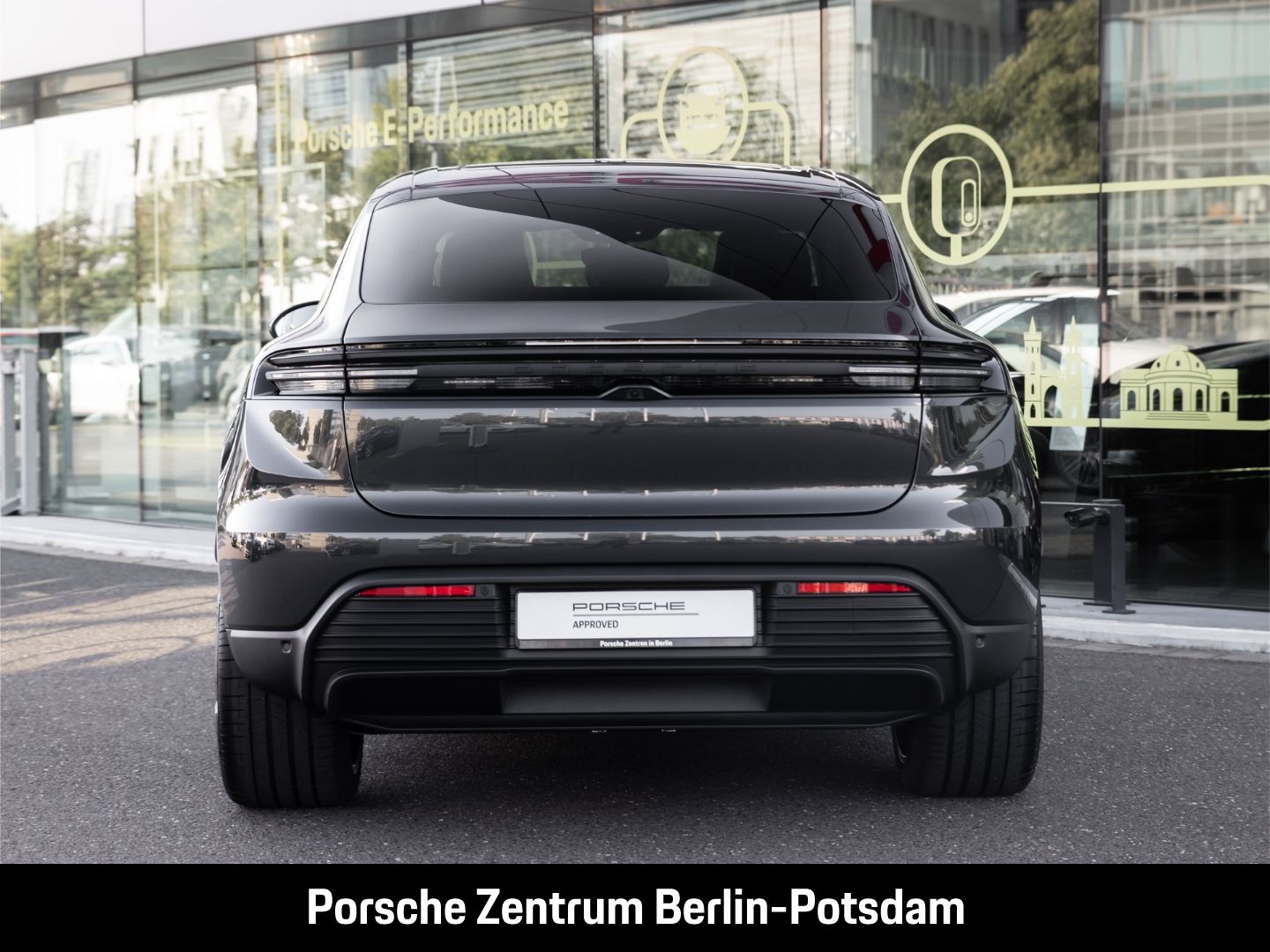 Porsche Macan 4 Abstandstempomat LED-Matrix BOSE Panoram