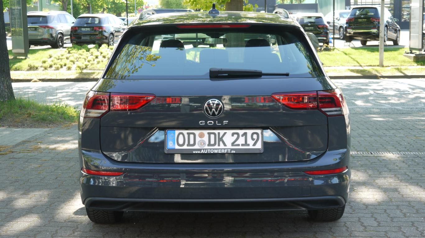 Volkswagen Golf VIII Variant Life - Samsaru's Car Outlet