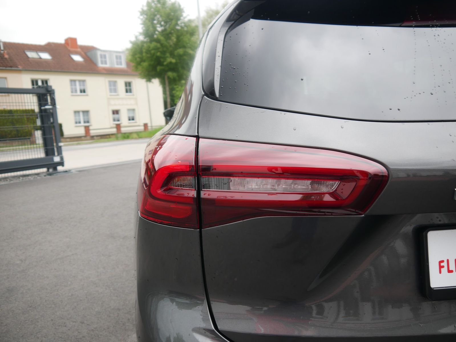 Ford Focus Turnier 1.0 M-Hybrid ST-Line LED Navi ACC