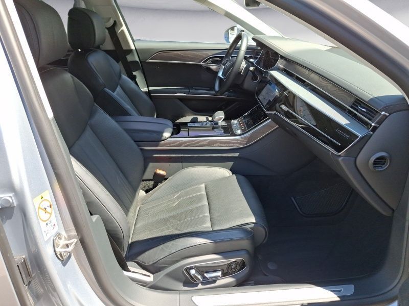 Audi A8 60 TFSI e quattro - Samsaru's Car Outlet