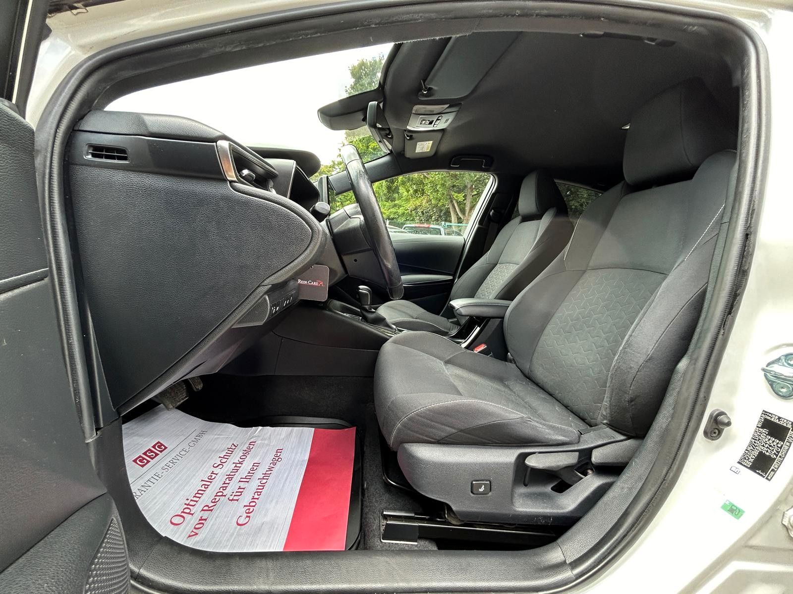 Toyota Corolla 1.8 Hybrid - Samsaru's Car Outlet
